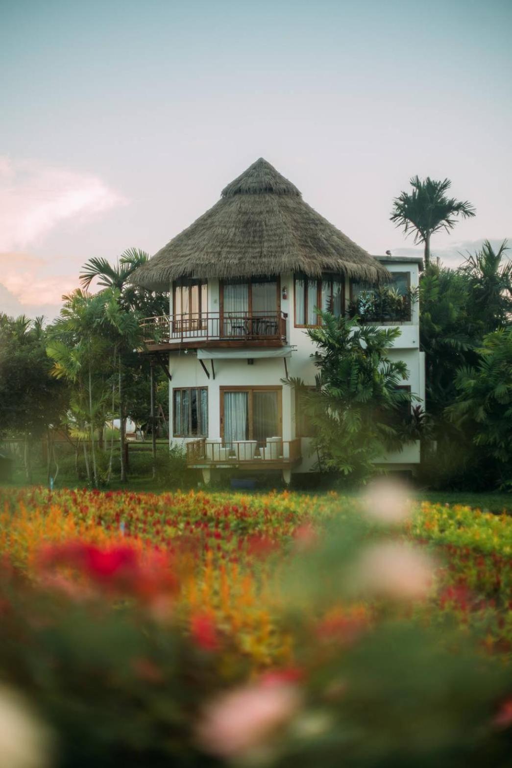Phusanfah Resort Mae Taeng Exterior photo