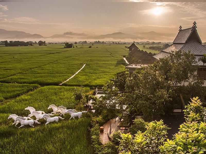 Phusanfah Resort Mae Taeng Exterior photo