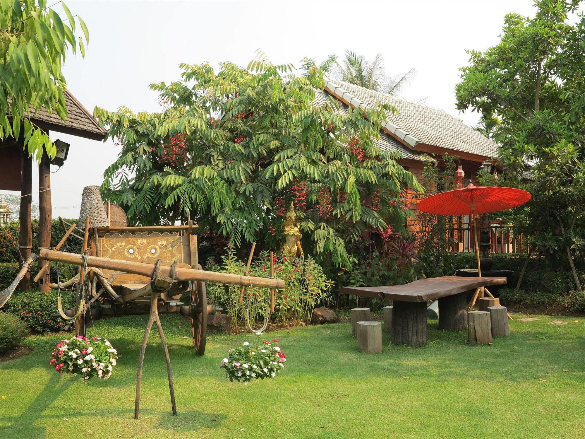 Phusanfah Resort Mae Taeng Exterior photo