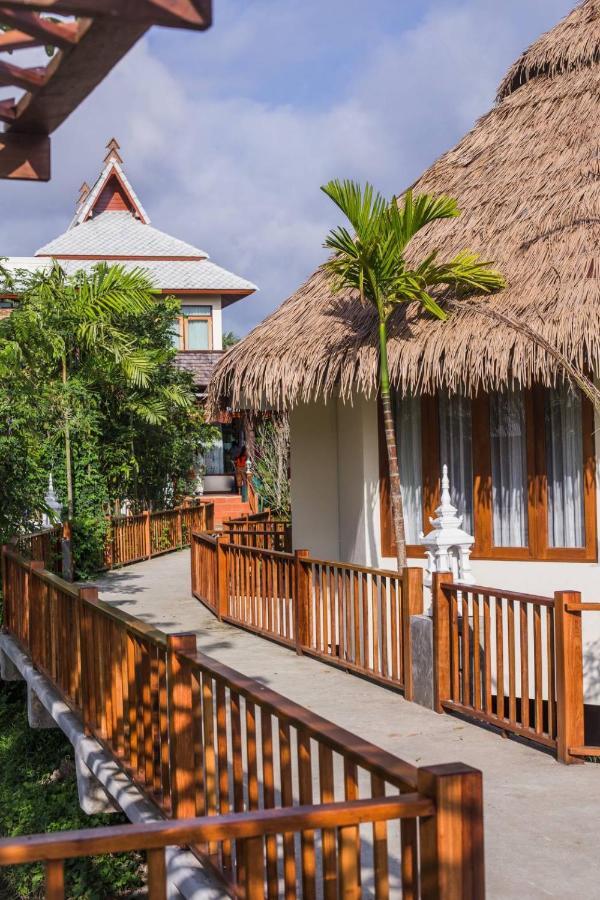 Phusanfah Resort Mae Taeng Exterior photo